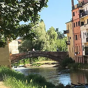 Apartment Mansardina Artista, Padua